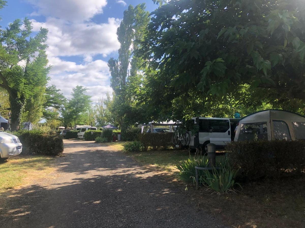 Family's Camping les Rives de l'Hérault Gignac  Extérieur photo