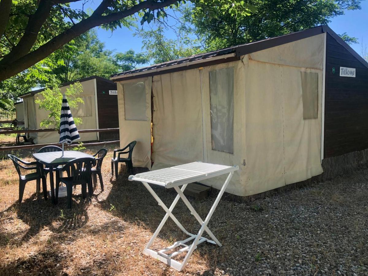 Family's Camping les Rives de l'Hérault Gignac  Extérieur photo