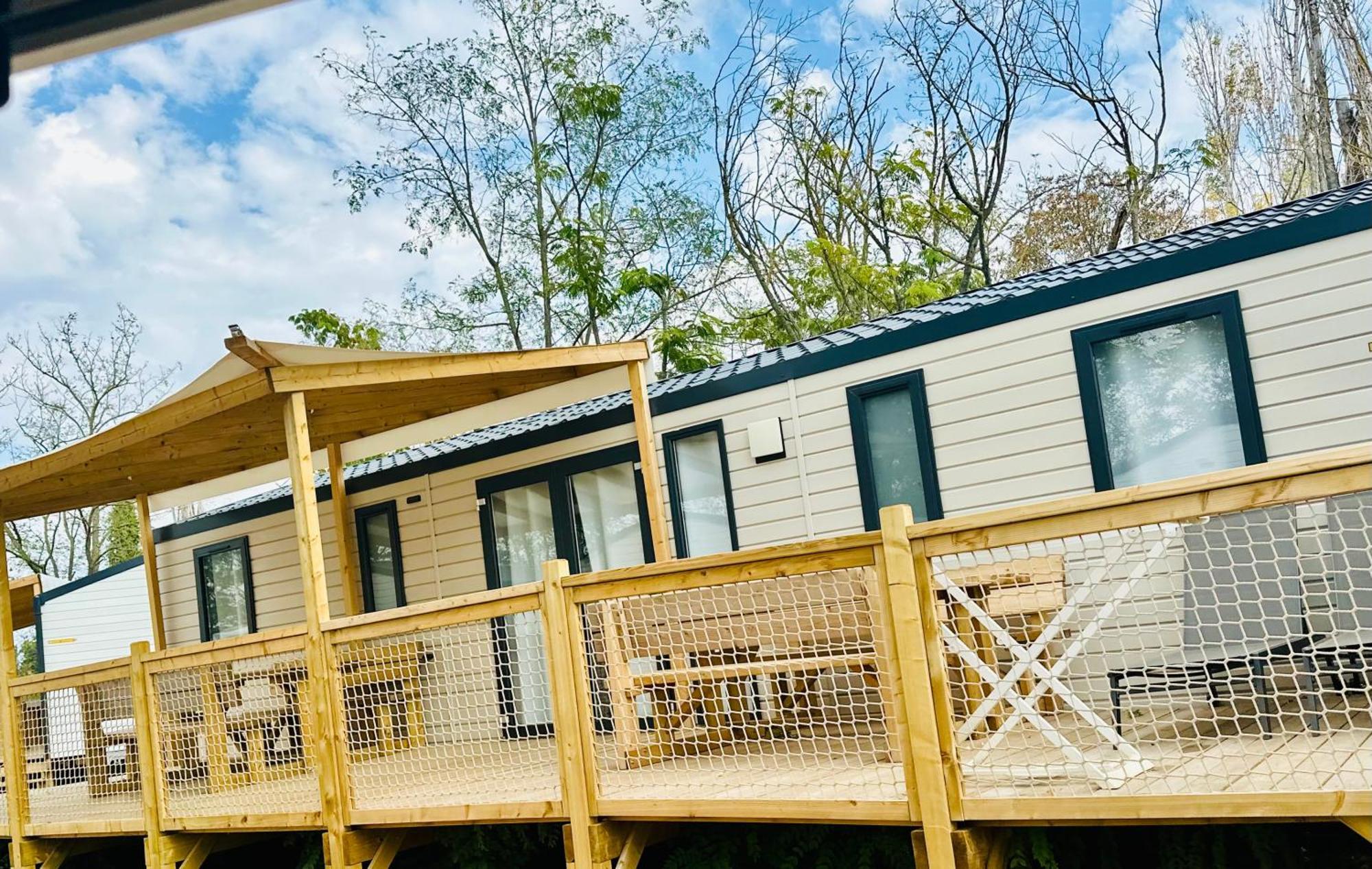 Family's Camping les Rives de l'Hérault Gignac  Extérieur photo