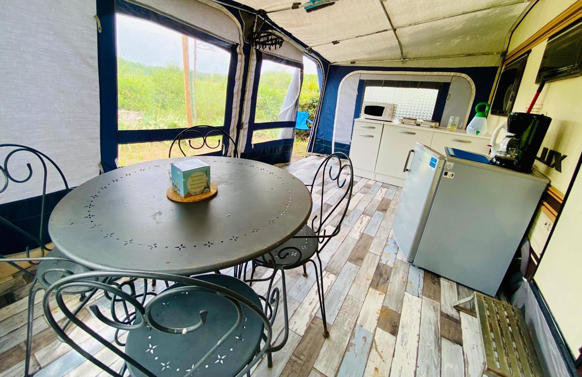 Family's Camping les Rives de l'Hérault Gignac  Extérieur photo