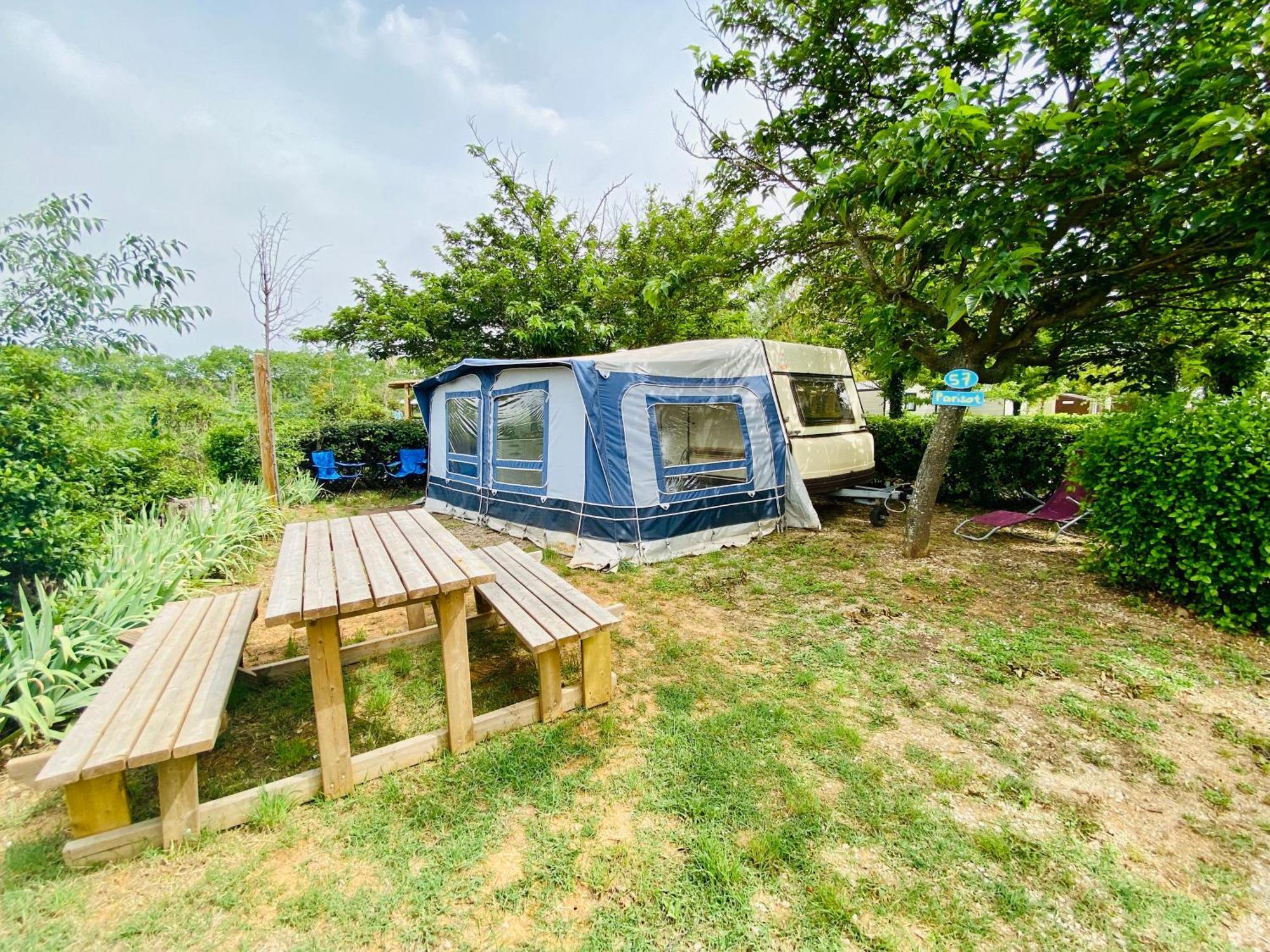 Family's Camping les Rives de l'Hérault Gignac  Extérieur photo